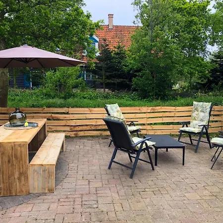 Holiday Home Wiringherlant-25 Prázdninový dům